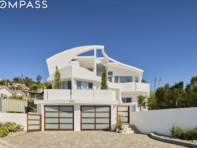 House for sale in Malibu, California