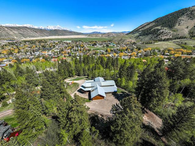 House for sale in Wyoming