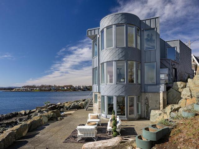 House for sale in Oak Bay, British Columbia