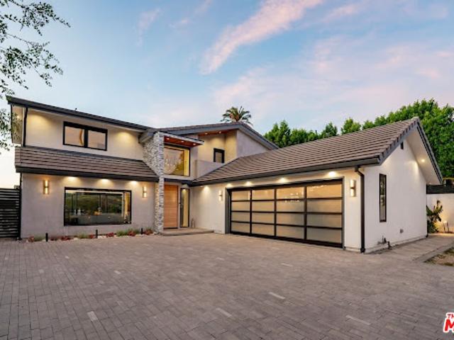 House for sale in Calabasas, California
