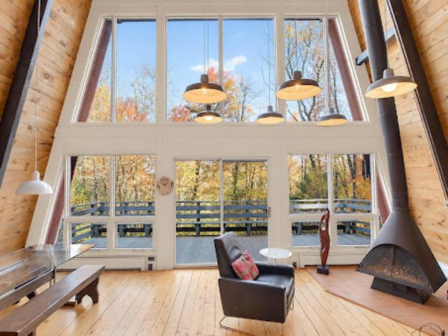 House for sale in Egremont, Berkshire County