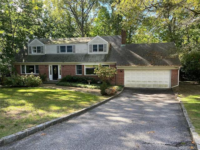 House for sale in Centerport, Town of Huntington