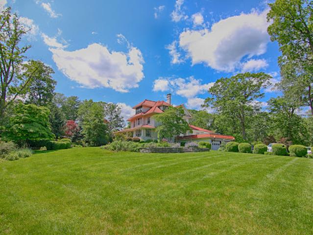 House for sale in Basking Ridge, New Jersey