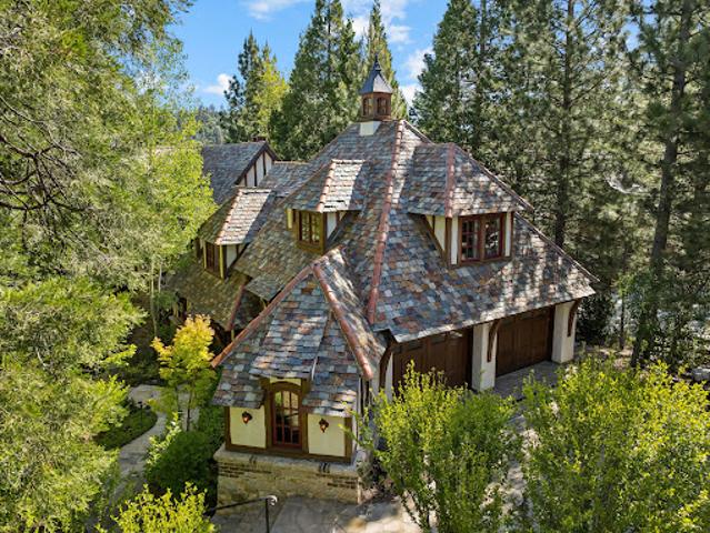 House for sale in Cedar Glen, California