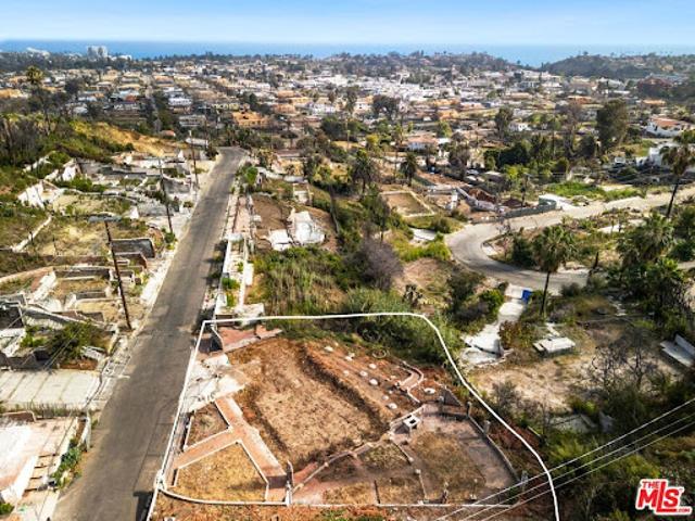 House for sale in Canoga Park, California