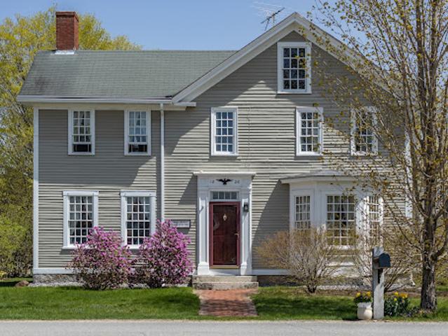 House for sale in New Hampshire