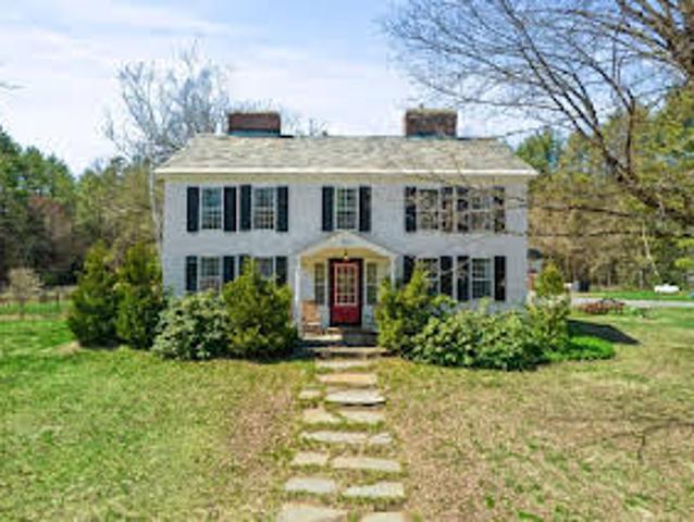 House for sale in Schroon Lake
