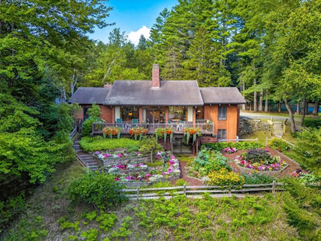 House for sale in Weston, Vermont
