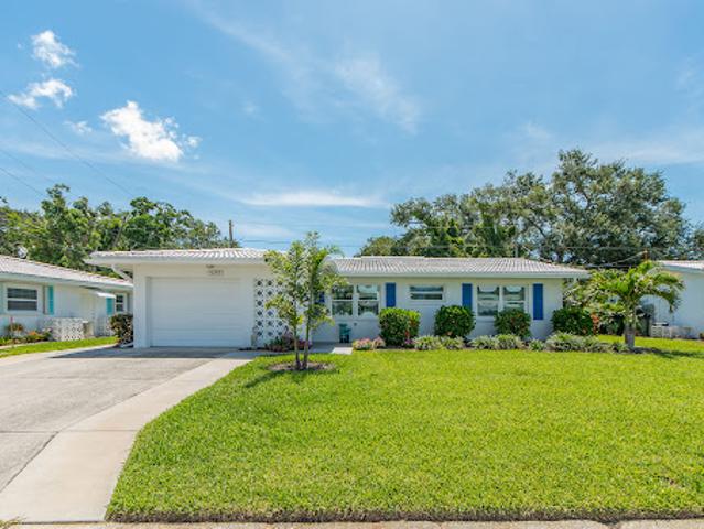 House for sale in Seminole, Florida