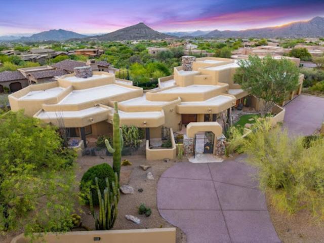 House for sale in Scottsdale, Arizona