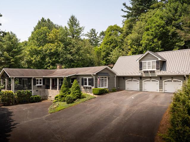 House for sale in Watauga, North Carolina