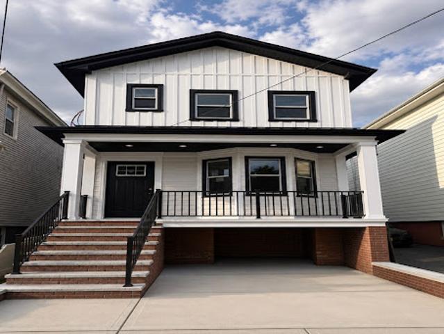 House for sale in Hudson, New Jersey