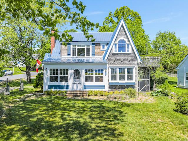 House for sale in Charlotte, New Brunswick