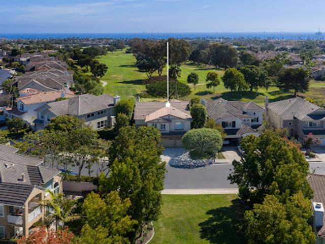 House for sale in Huntington Beach, California