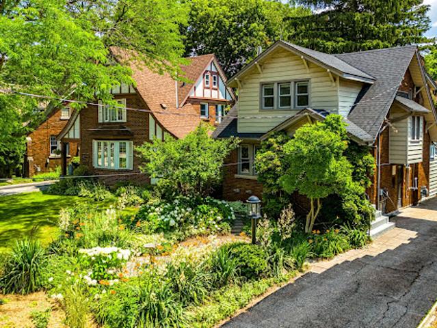 House for sale in Ancaster, Ontario