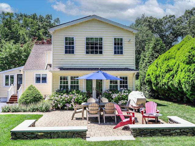 House for sale in Trumbull, Connecticut