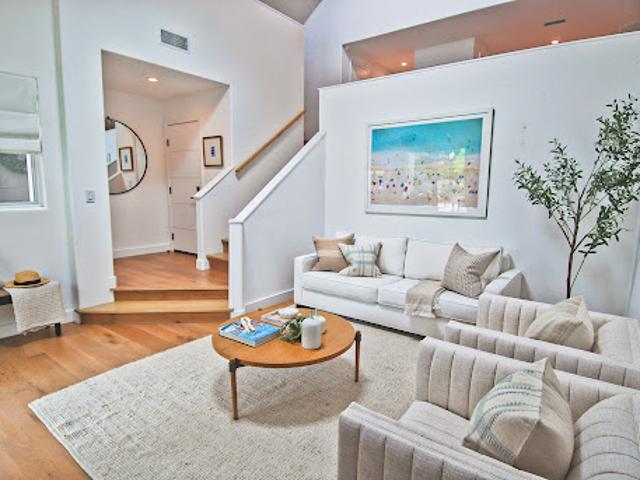 House for sale in Manhattan Beach, California