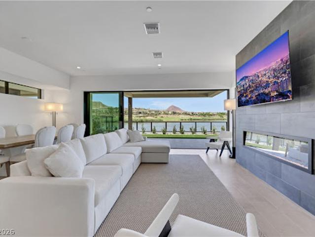 House for sale in Henderson, Clark County