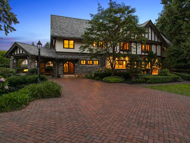 House for sale in New York