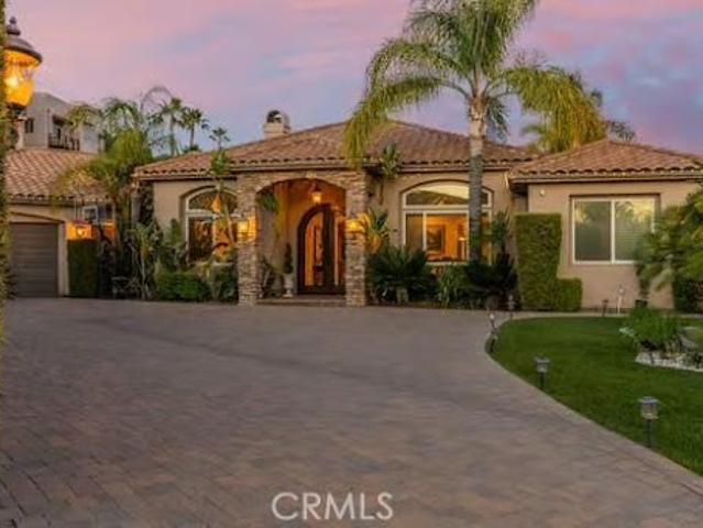House for sale in Canyon Lake, California