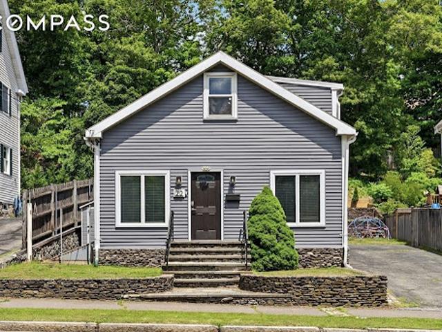 House for sale in Wellesley, Norfolk County