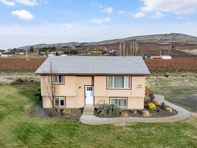 House for sale in Benton City, Benton County