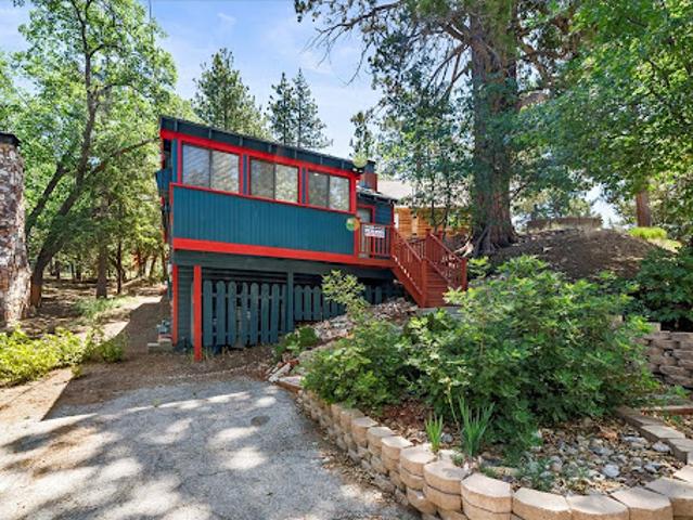House for sale in Big Bear Lake