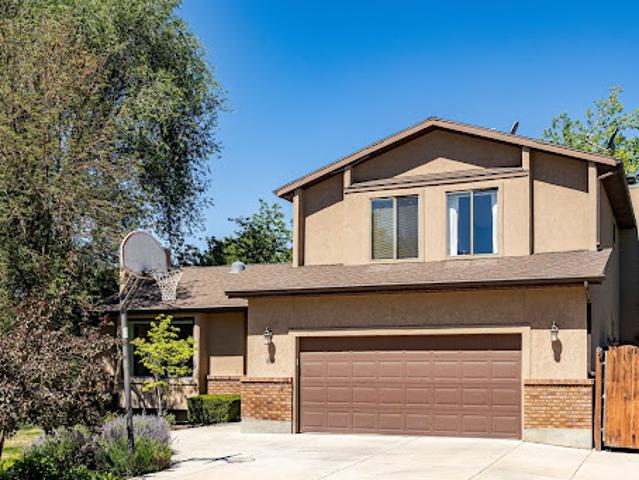 House for sale in Sandy, Utah