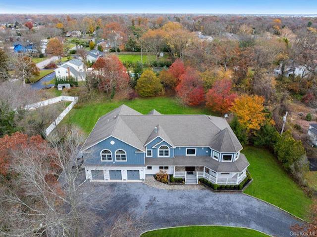 House for sale in Bohemia, New York