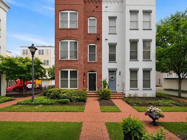 House for sale in Washington, Washington DC