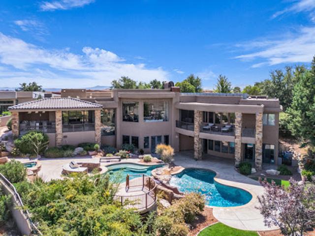 House for sale in Saint George, Utah