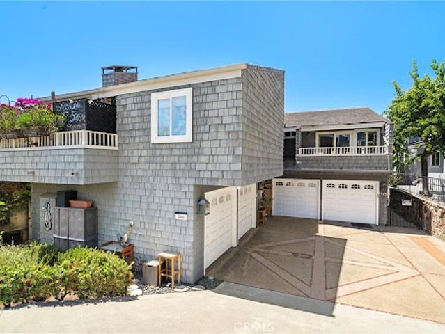 House for sale in Laguna Beach, California