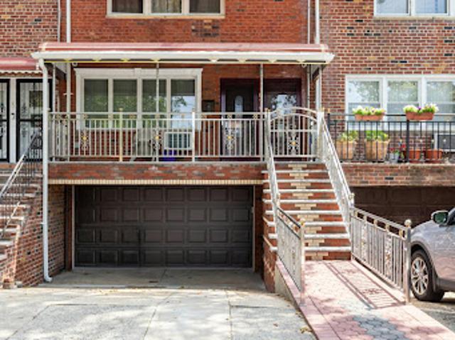House for sale in Arverne, New York