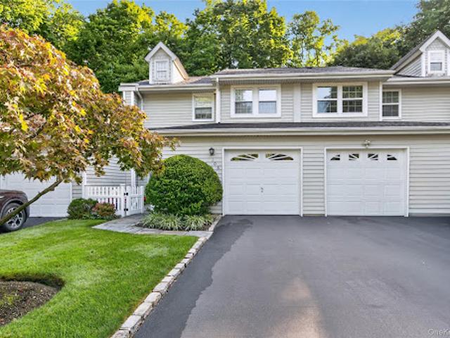 House for sale in Huntington, New York