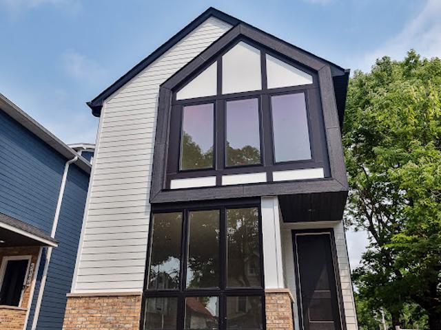 House for sale in Chicago, Cook County