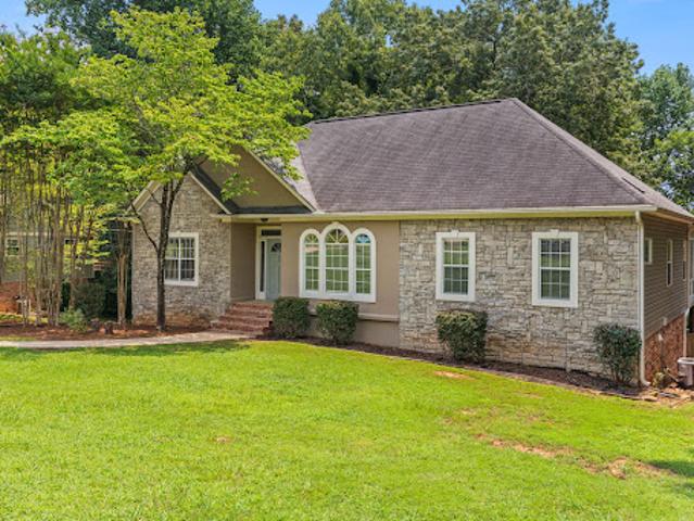 House for sale in Trussville, Alabama