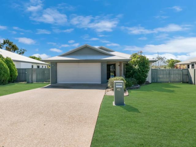 House for rent in Bushland Beach, Queensland