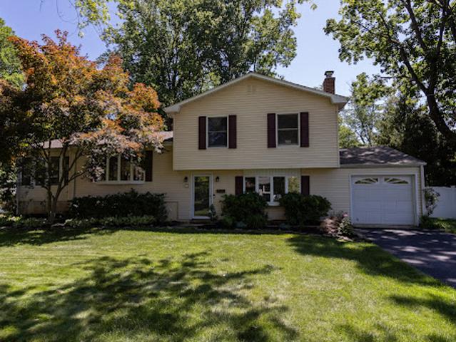 House for sale in Monmouth, New Jersey