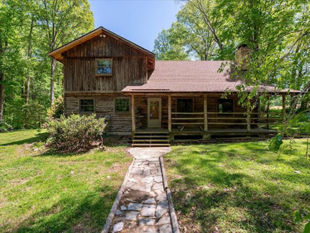 House for sale in Lothian, Maryland