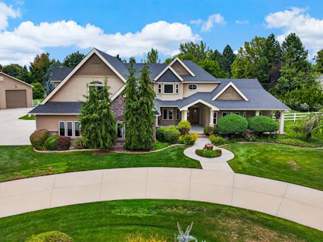 House for sale in Eagle, Idaho
