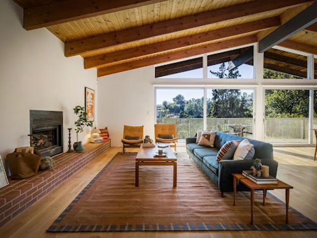 House for sale in Los Angeles, Los Angeles County