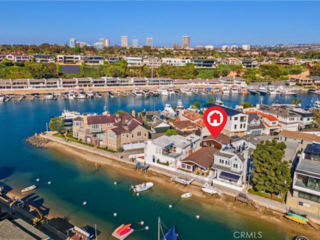 House for sale in Corona Del Mar, California