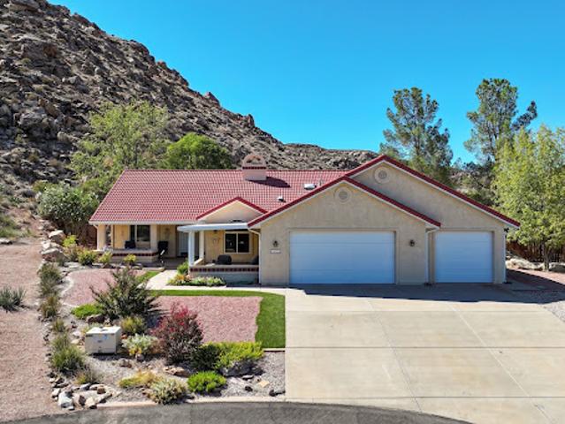 House for sale in St. George, Washington County
