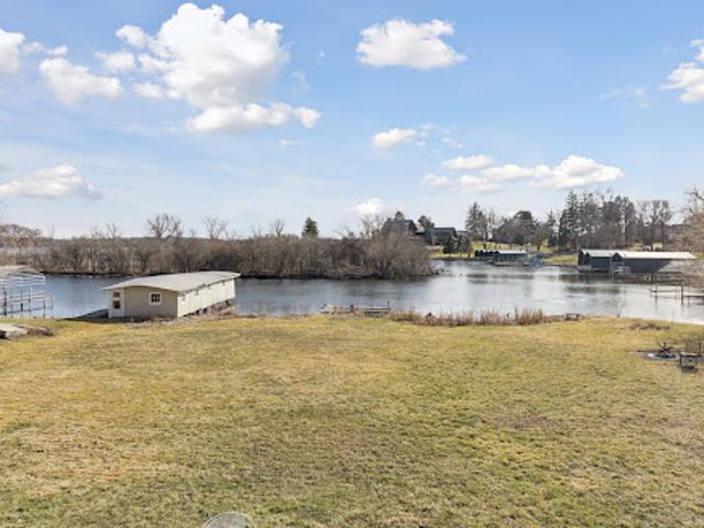 House for sale in Hennepin, Minnesota