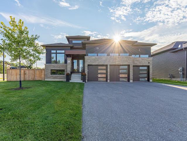 House for sale in Wasaga Beach, Ontario