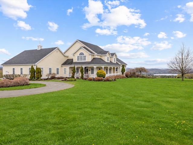 House for sale in Derby, Vermont