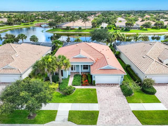 House for sale in Naples, Florida