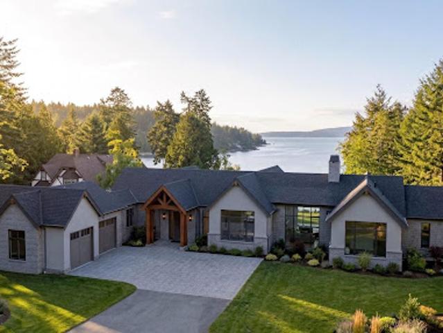 House for sale in Mill Bay, British Columbia