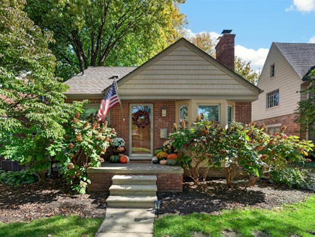 House for sale in Royal Oak, Oakland County