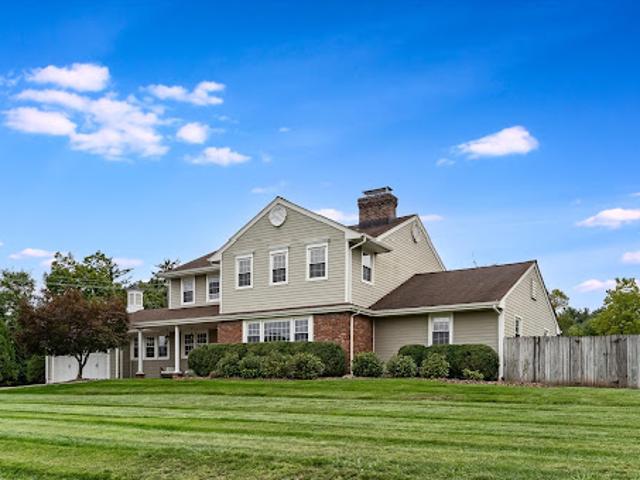 House for sale in Gladstone, New Jersey